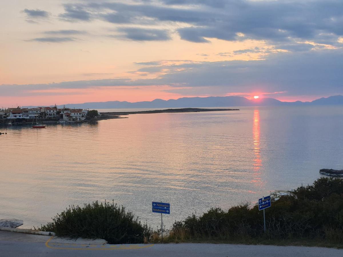 Sea View Holiday House Архангелос Экстерьер фото
